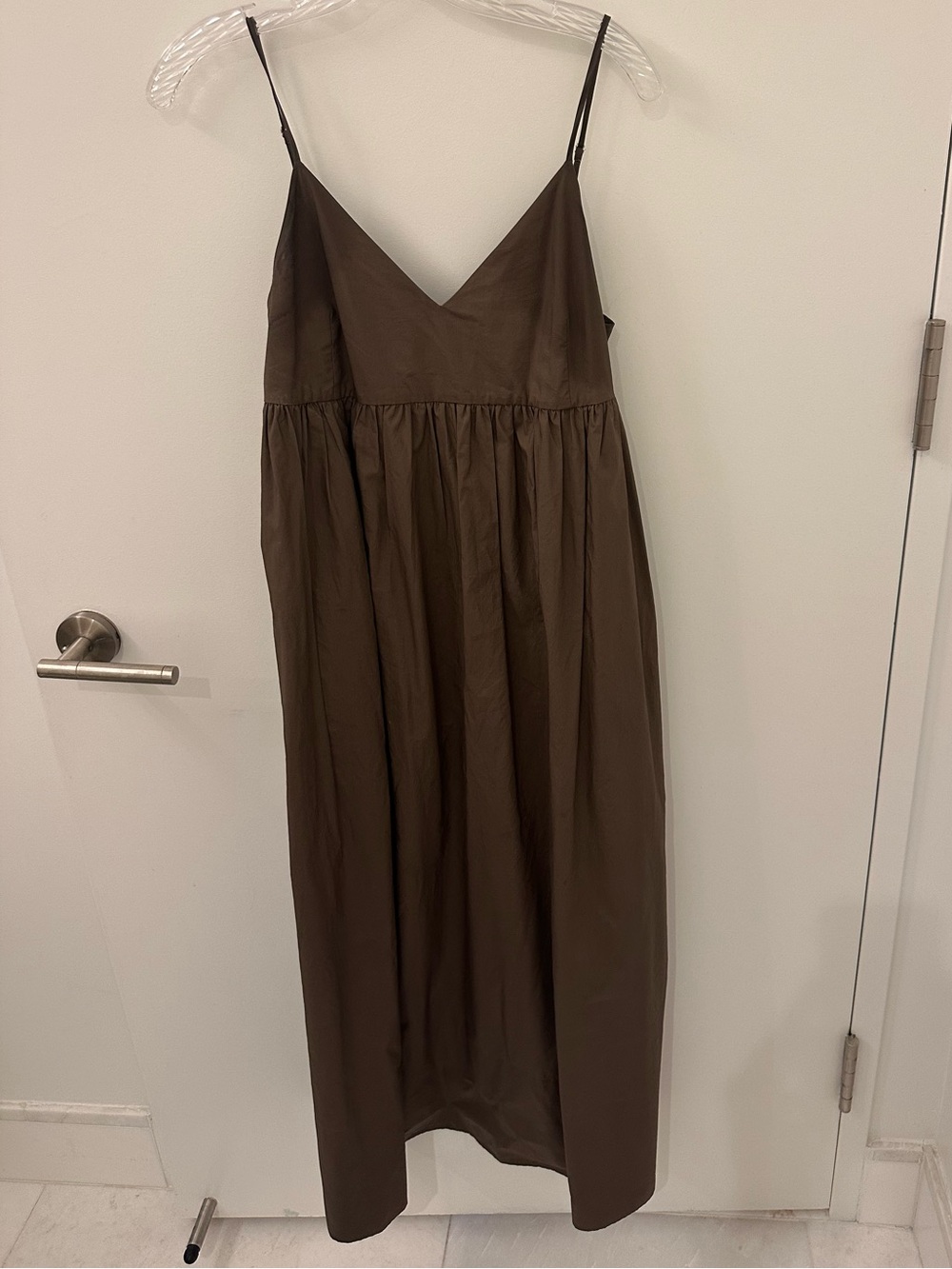 Jenni Kayne Cove dress in Olive (XS)
